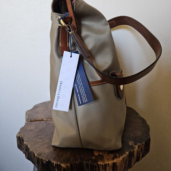Dooney & Bourke Wayfarer Boho Nylon/Leather Large Shoulder Bag Taupe NWT - Picture 13 of 16